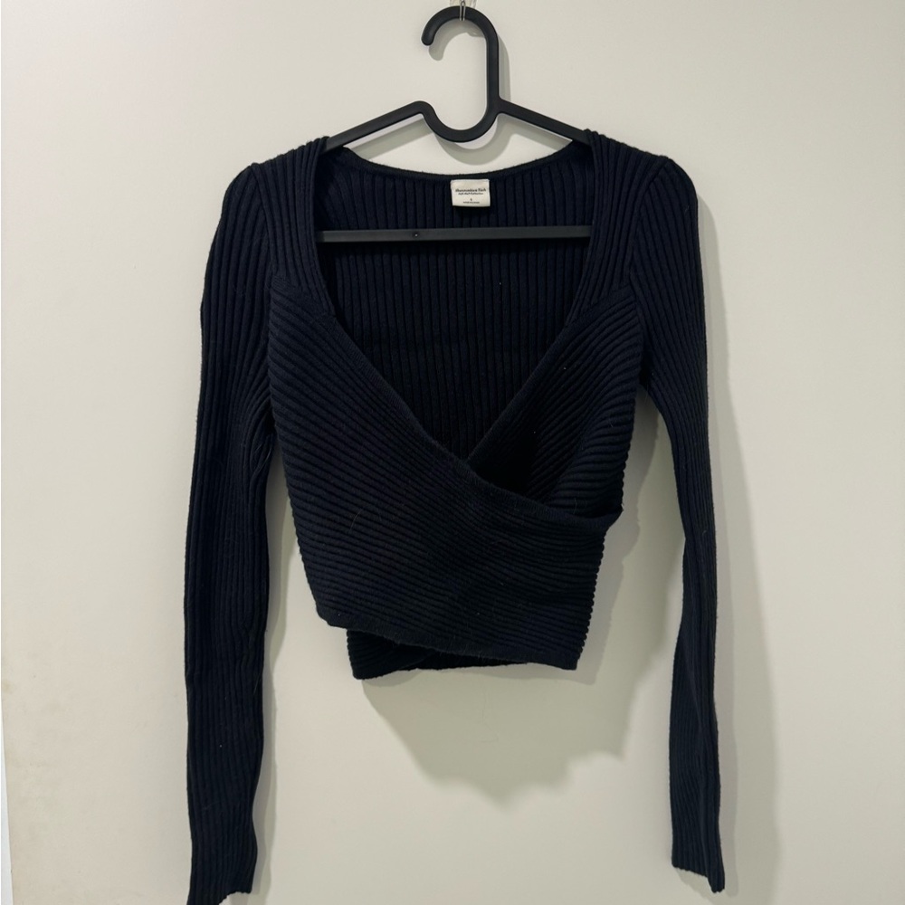 Abercrombie black long sleeve knit sweater wrap top